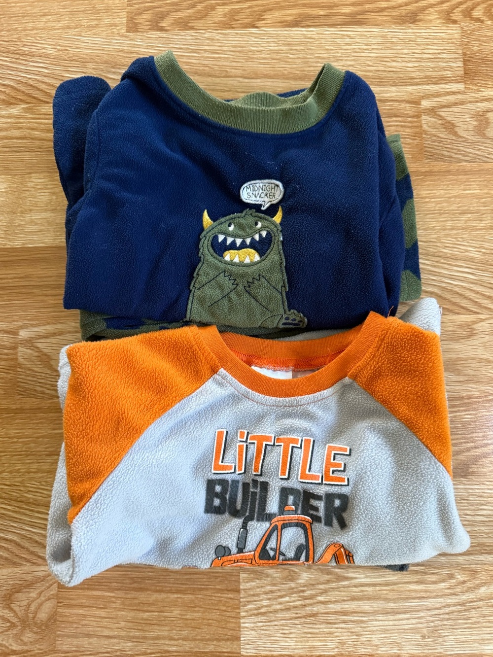 3T fleece pajamas